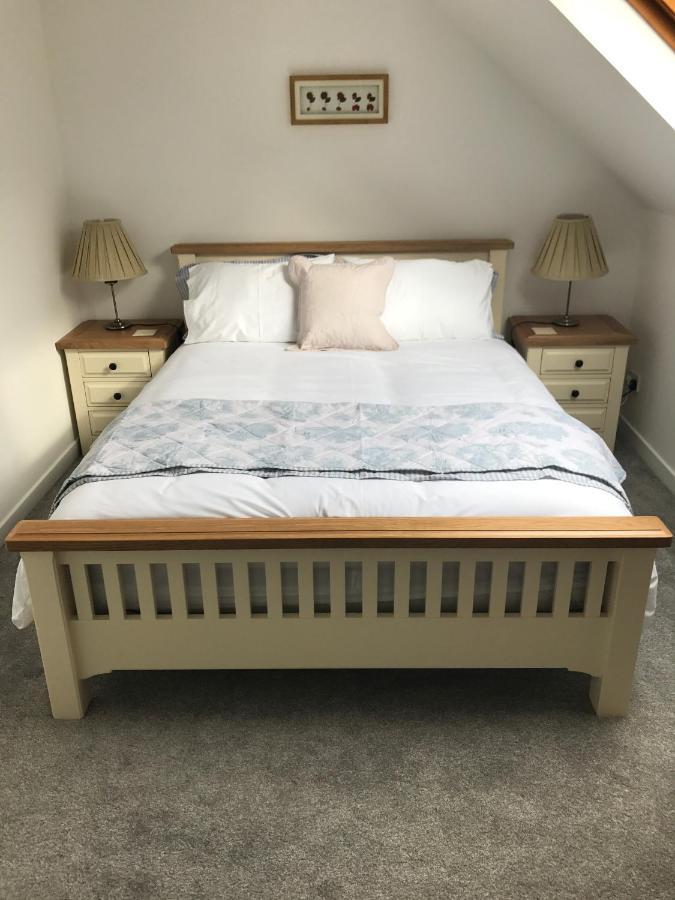 Daedalus Bed & Breakfast Мьюир-оф-Орд Экстерьер фото